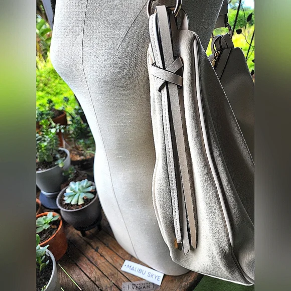 Shoulder bag - Picture 2 of 5